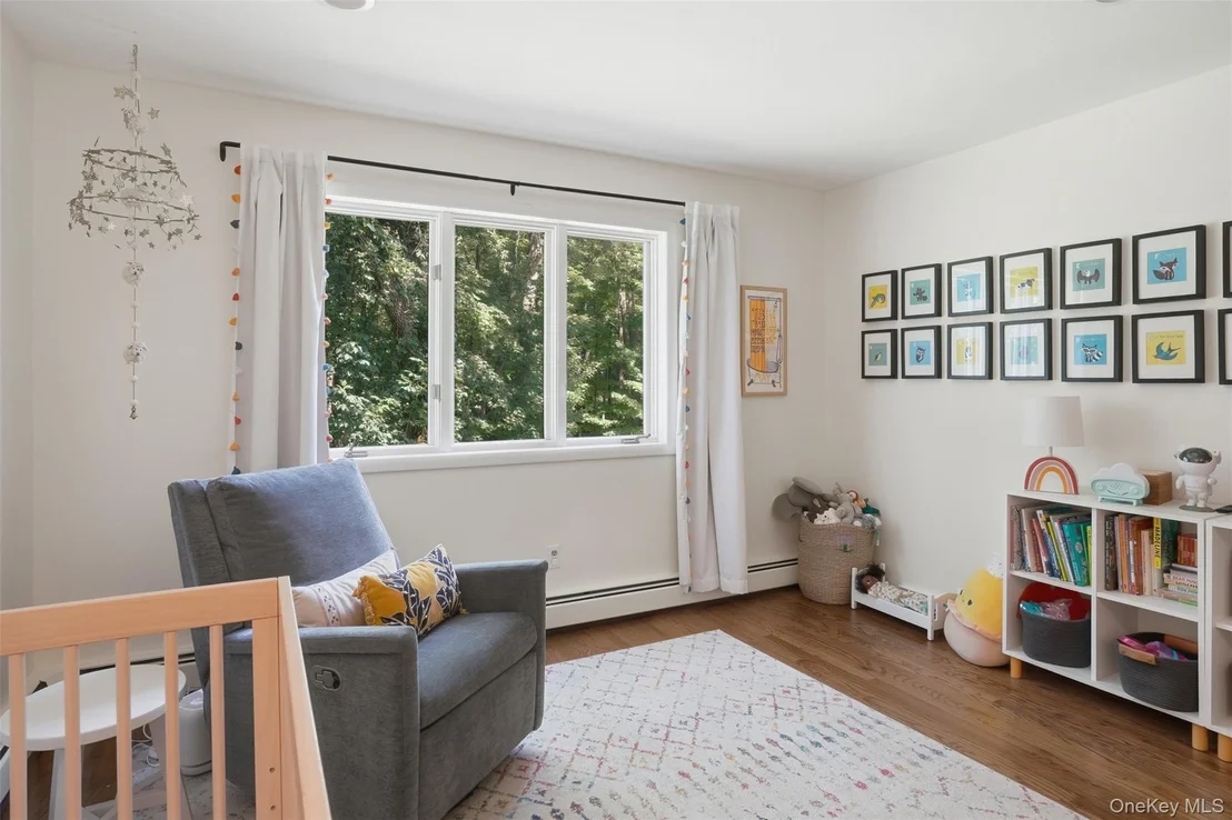 Photo of 17 Stoutenburgh Drive
