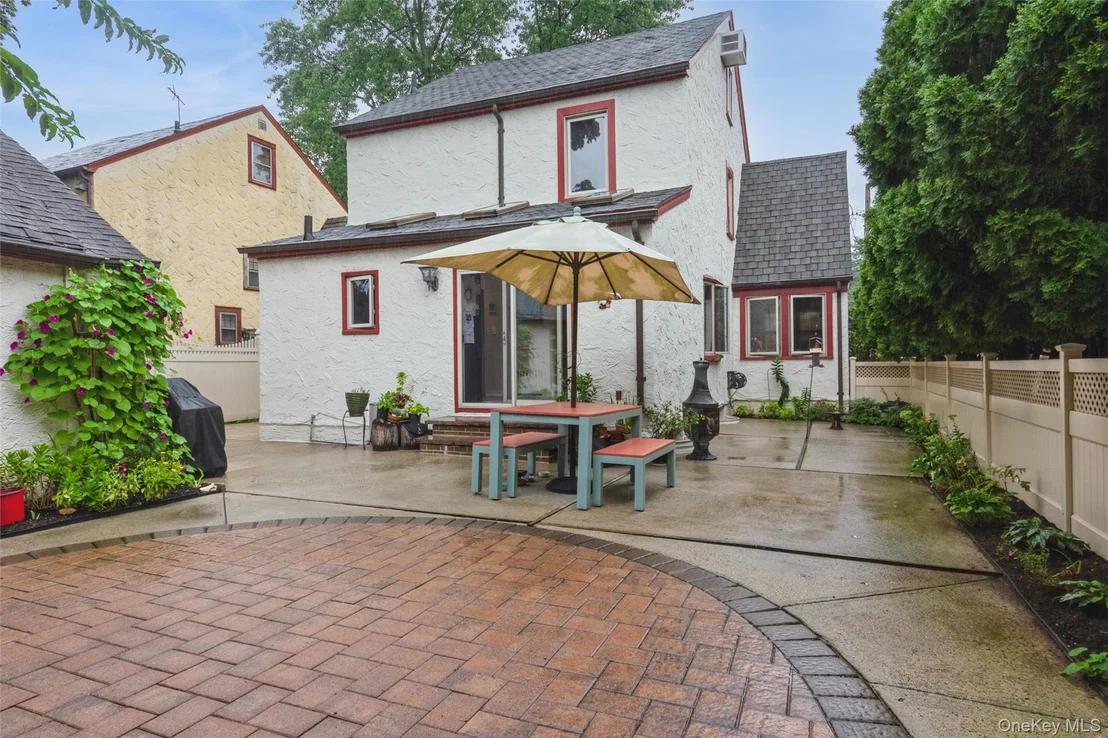 Photo of 34 Archer Road