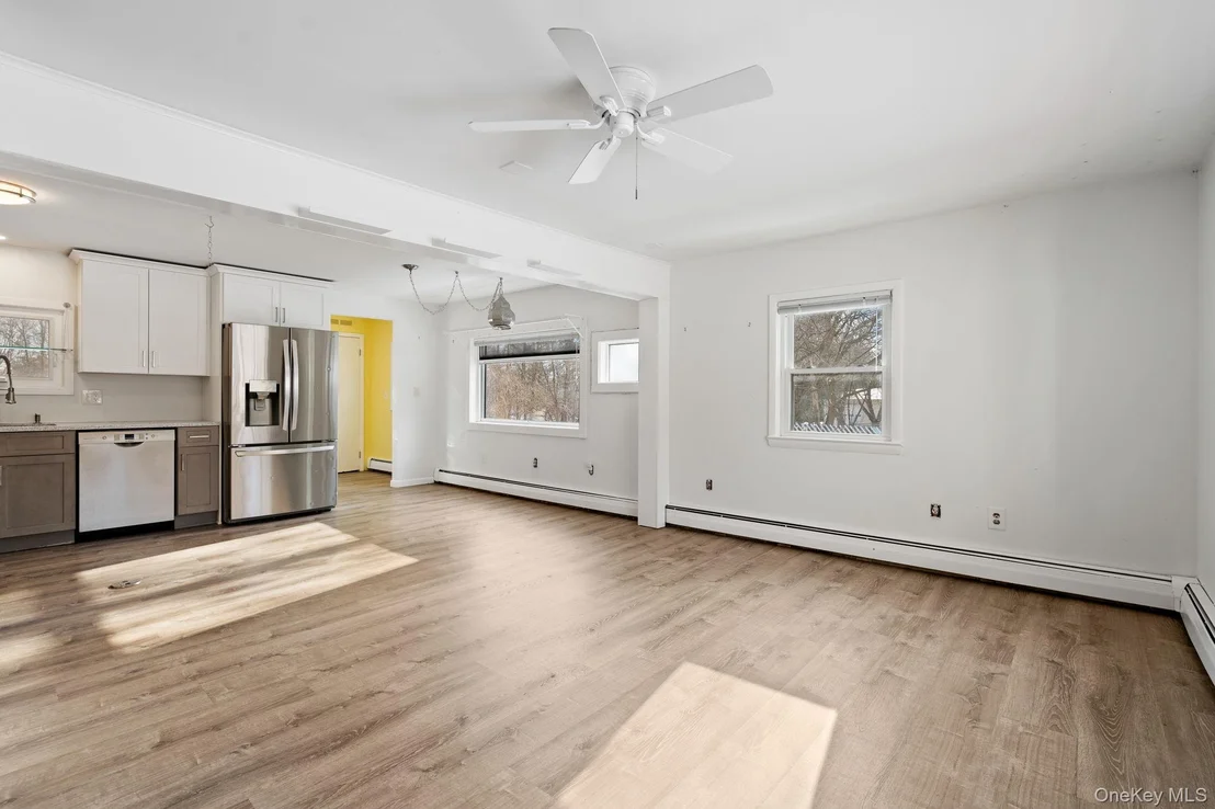 Photo of 476 Coldenham Road