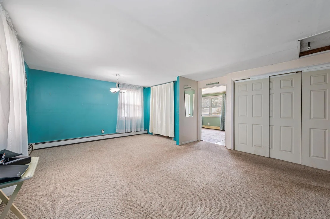 Photo of 1741 Meadowbrook Road