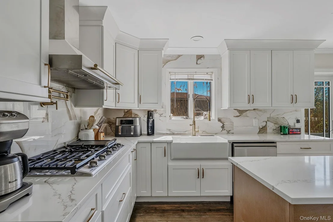 Photo of 810 Anthony Drive