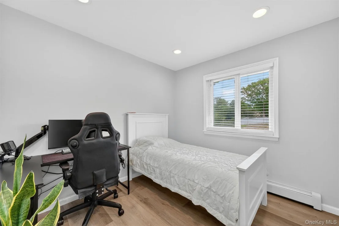 Photo of 10 Tanglewood Drive