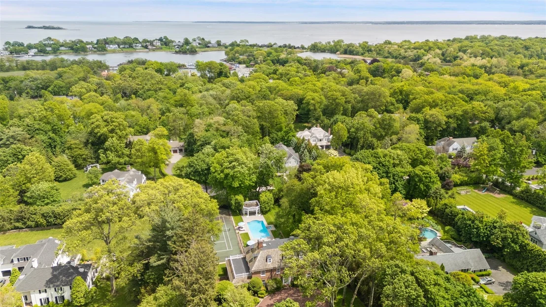 Photo of 45 Forest Avenue
