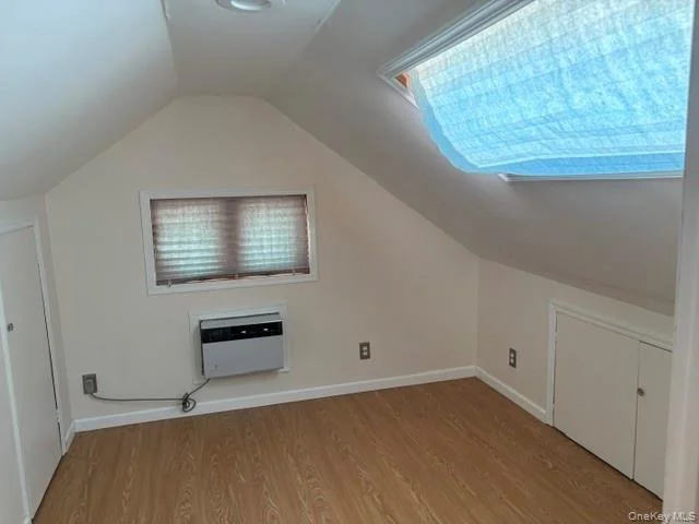 Photo of 931 Hayes Street