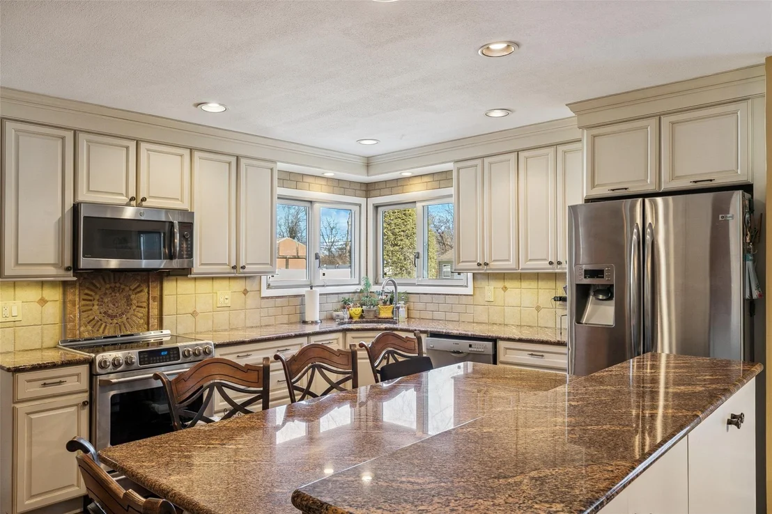 Photo of 19 Sandra Drive