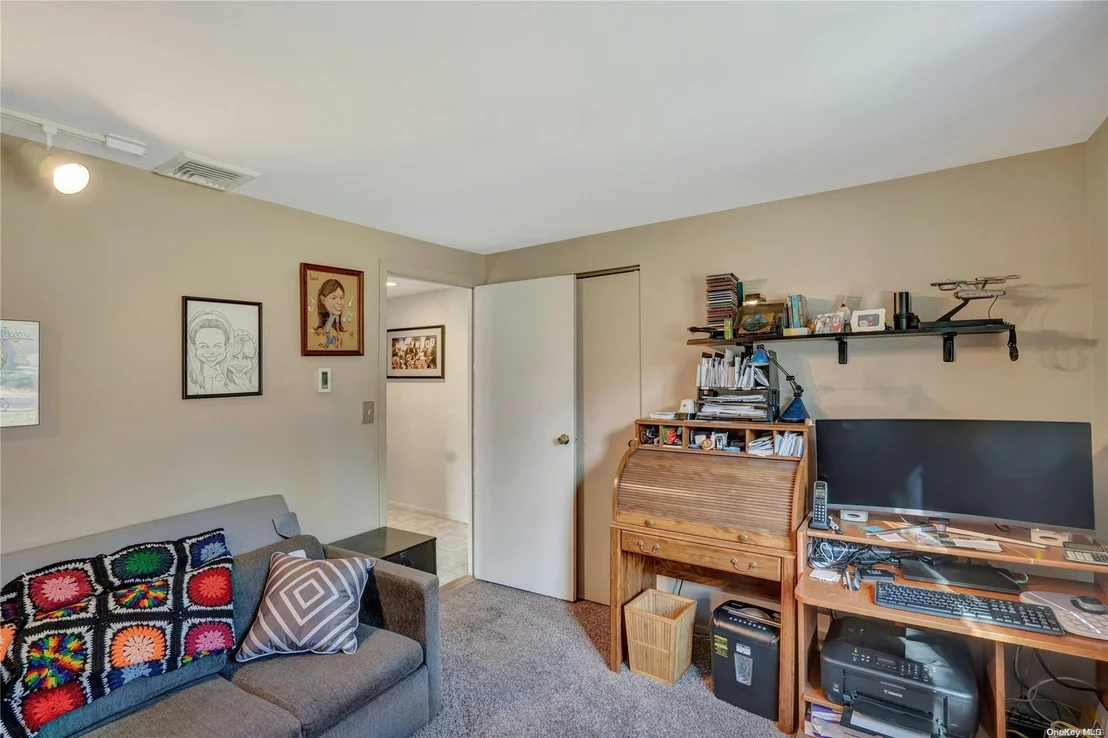Photo of 23 Bluff Circle
