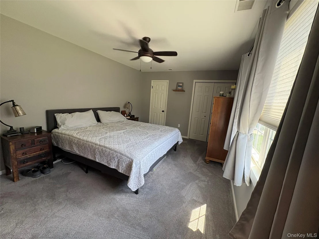 Photo of Unit E at 600 Commons Way