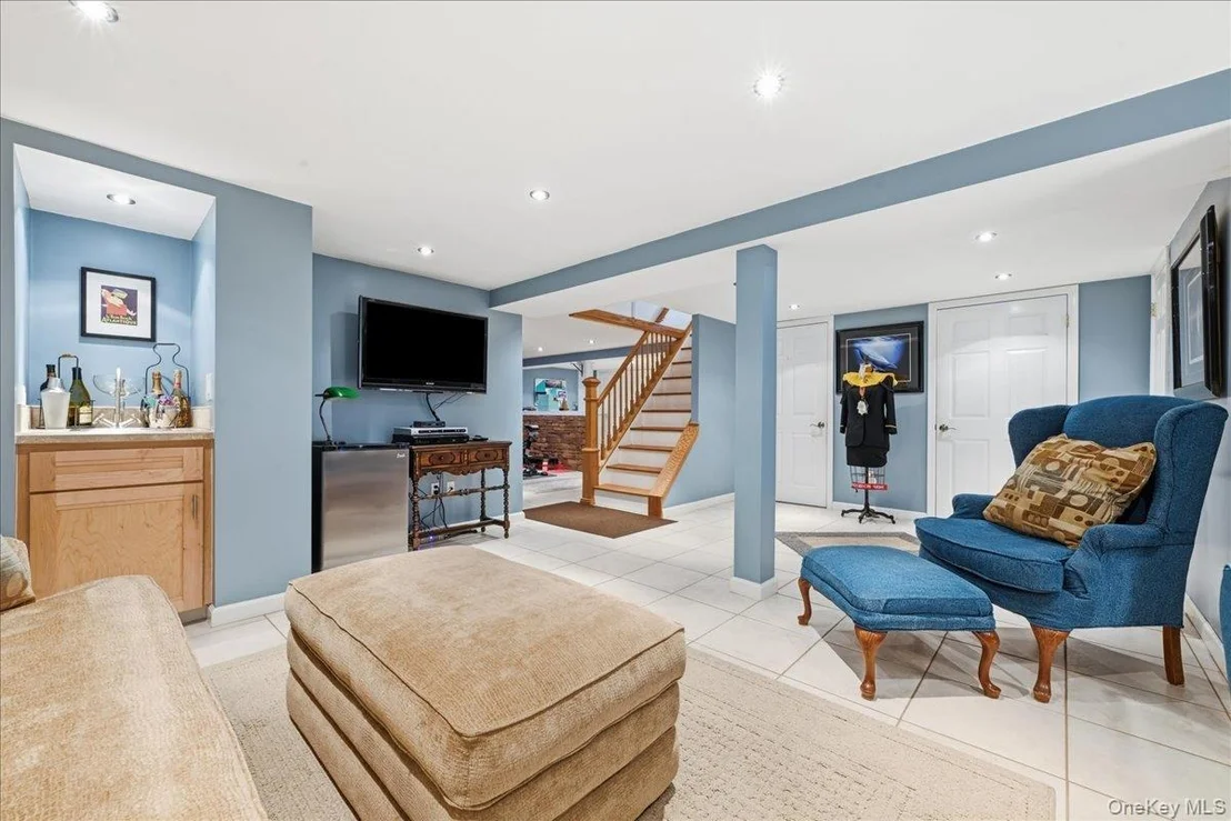 Photo of 809 Garden Drive
