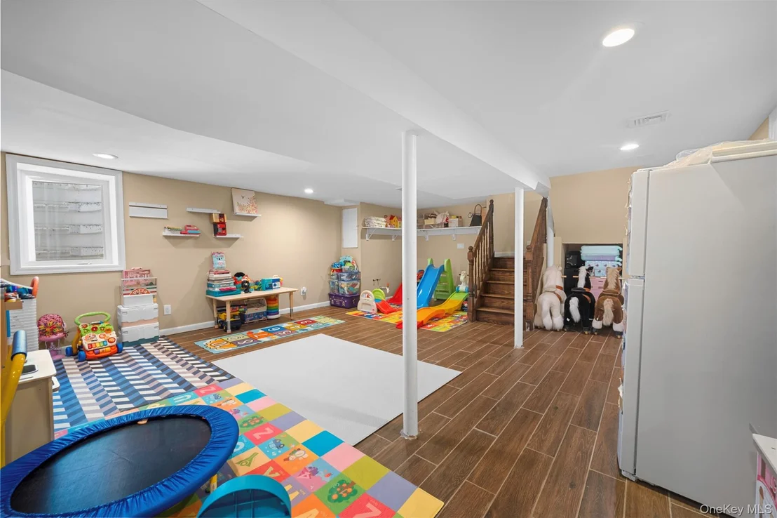 Photo of 6 Brookbridge Road