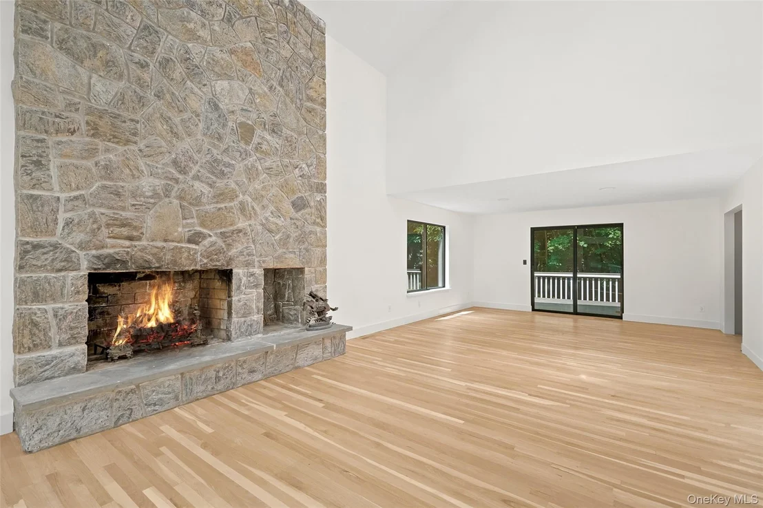 Photo of 6 Harrows Lane