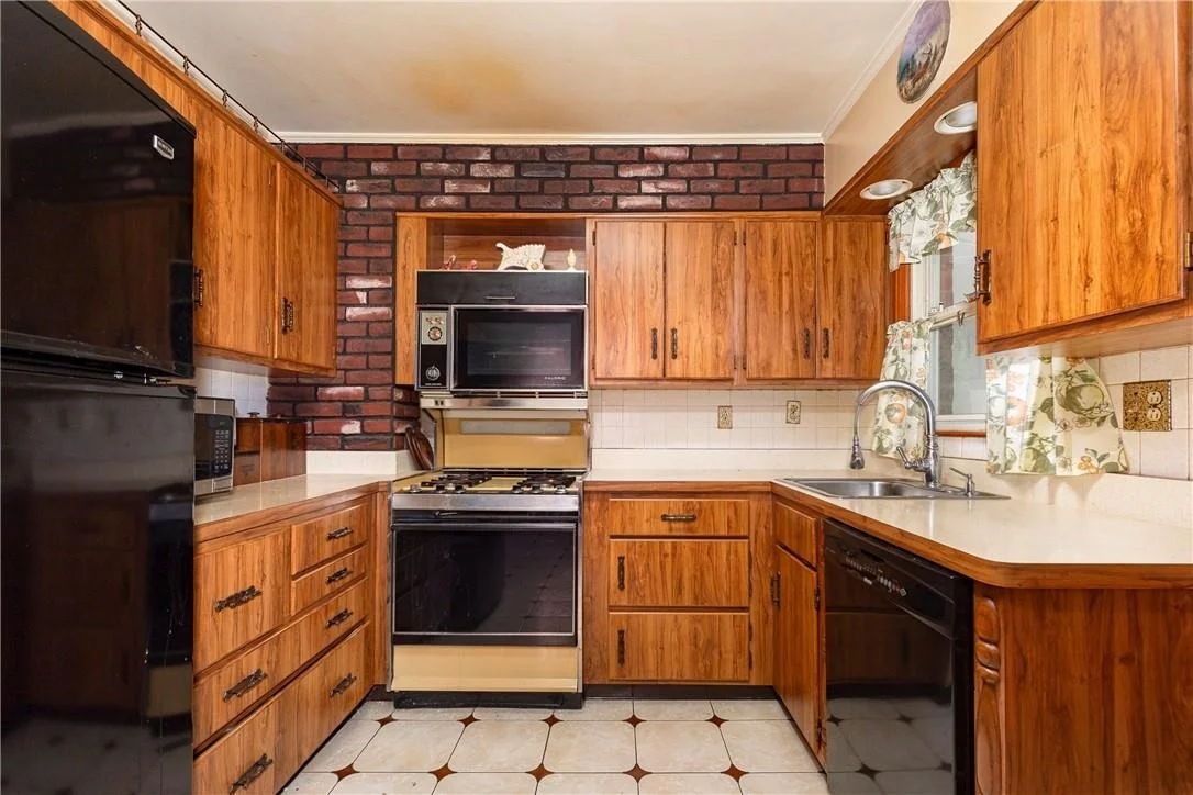Photo of 9 Briarwood Drive