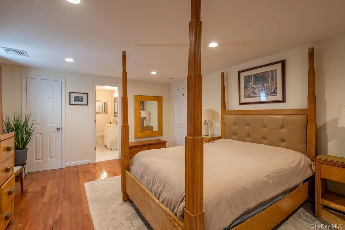 Photo of 20 Sterling Place