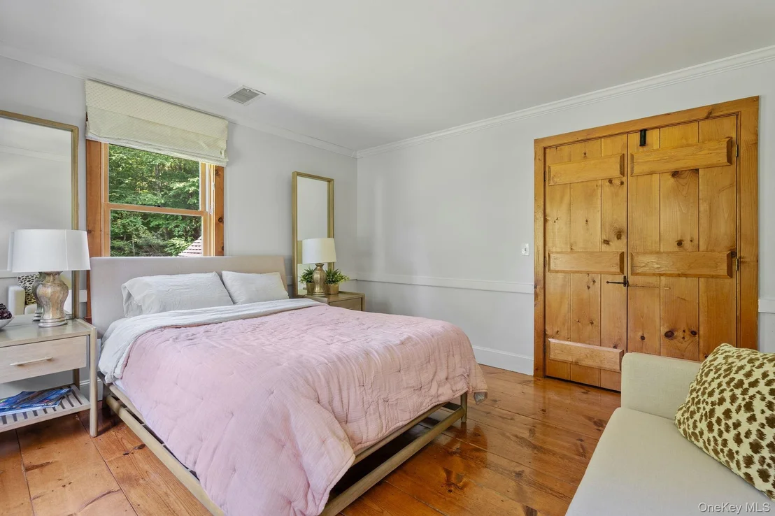 Photo of 165 Benedict Road