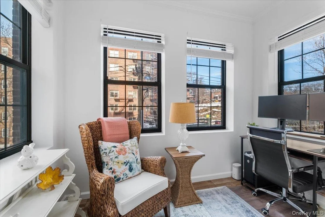 Photo of Unit 3A at 824 Bronx River Road