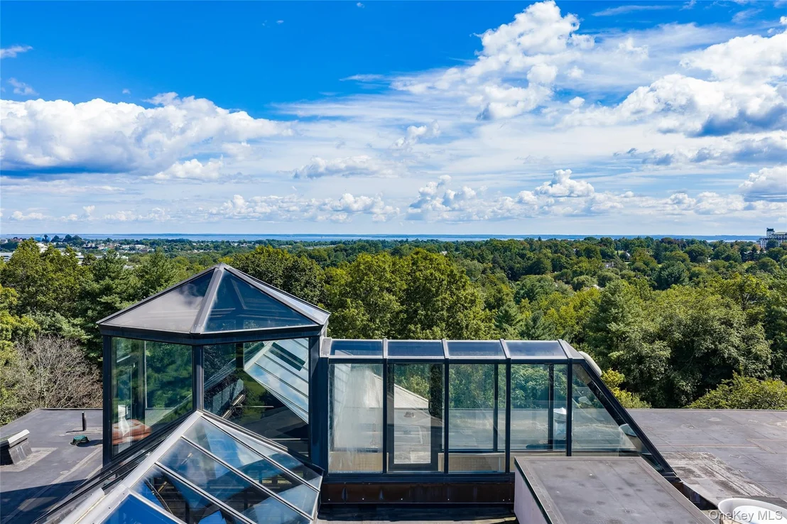 Photo of 7 Rockledge Road