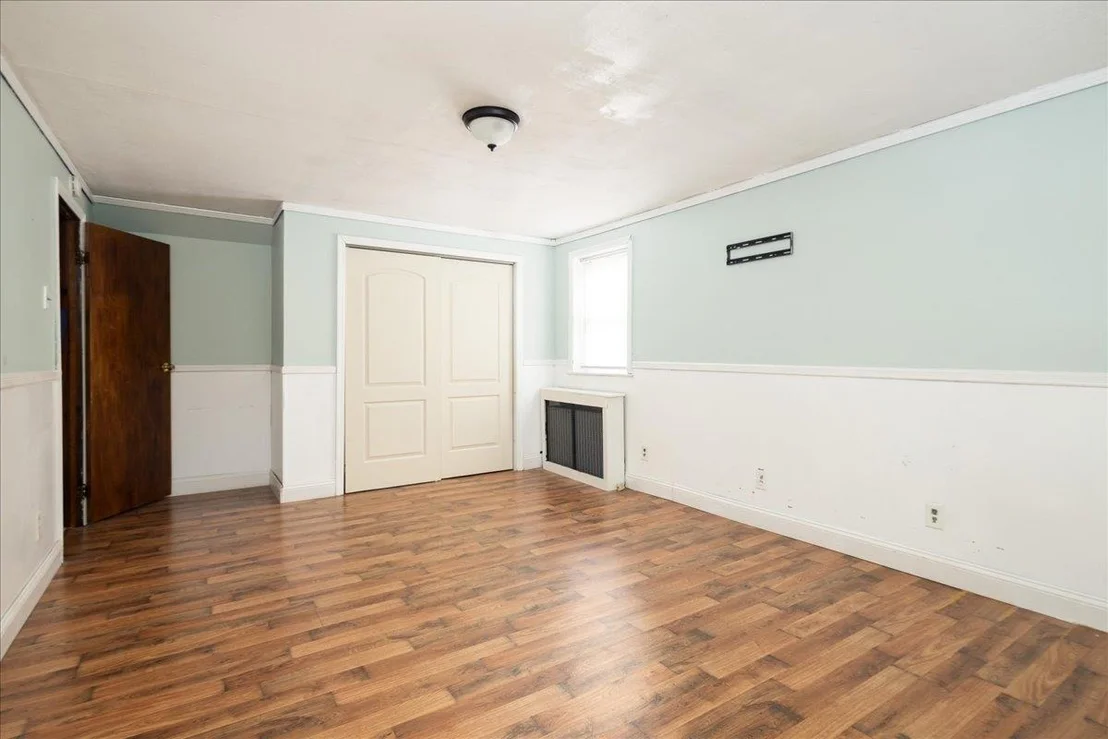 Photo of 139 Euston Road S