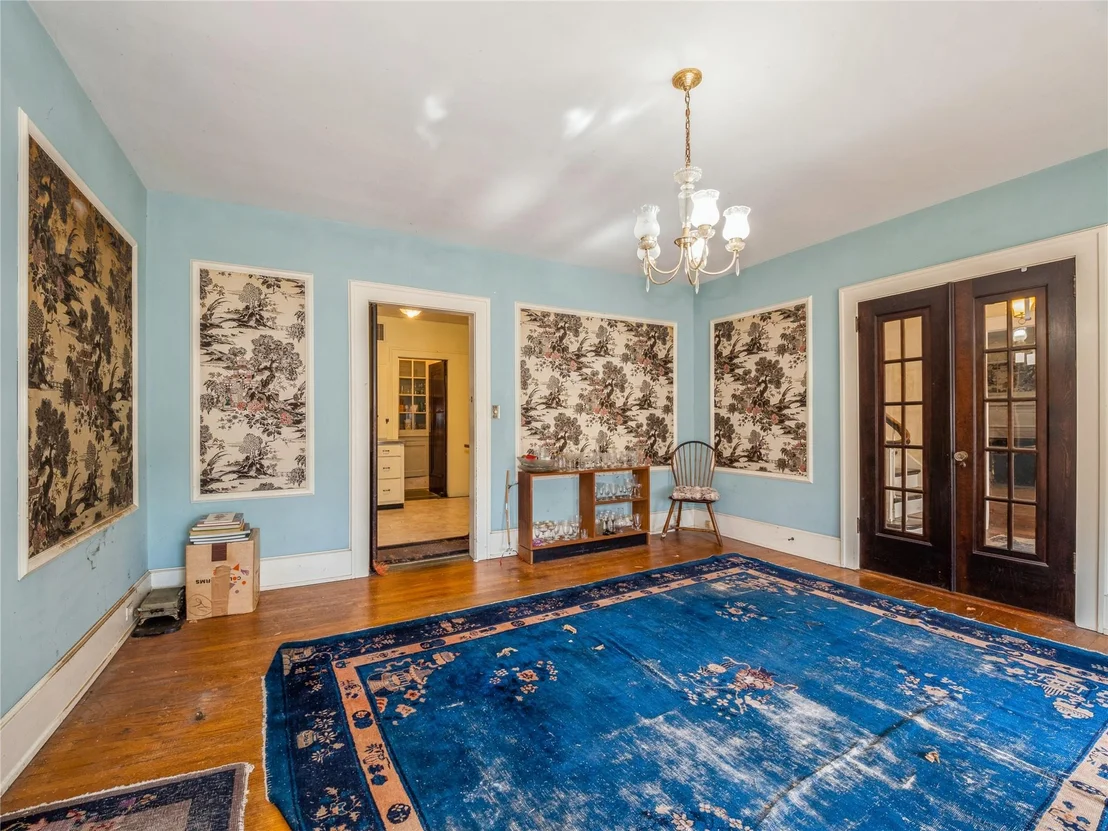 Photo of 20 Adriance Avenue