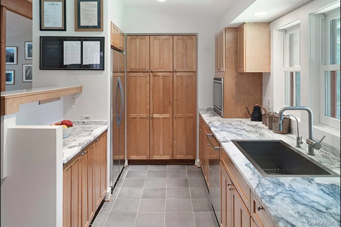 Photo of 1821 Spring Valley Road
