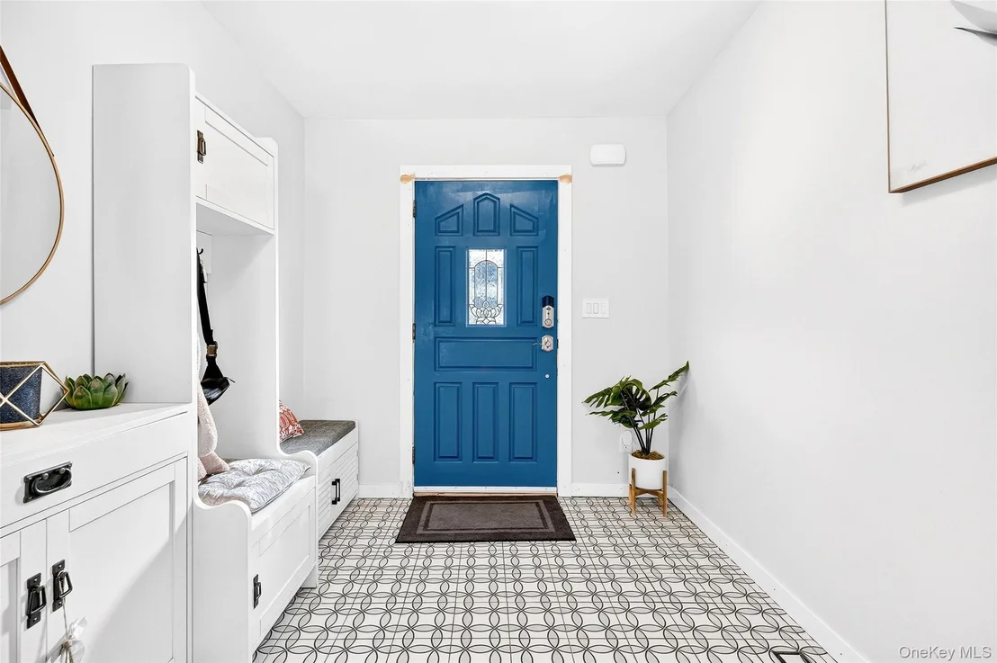 Photo of 53 Hazelton Road