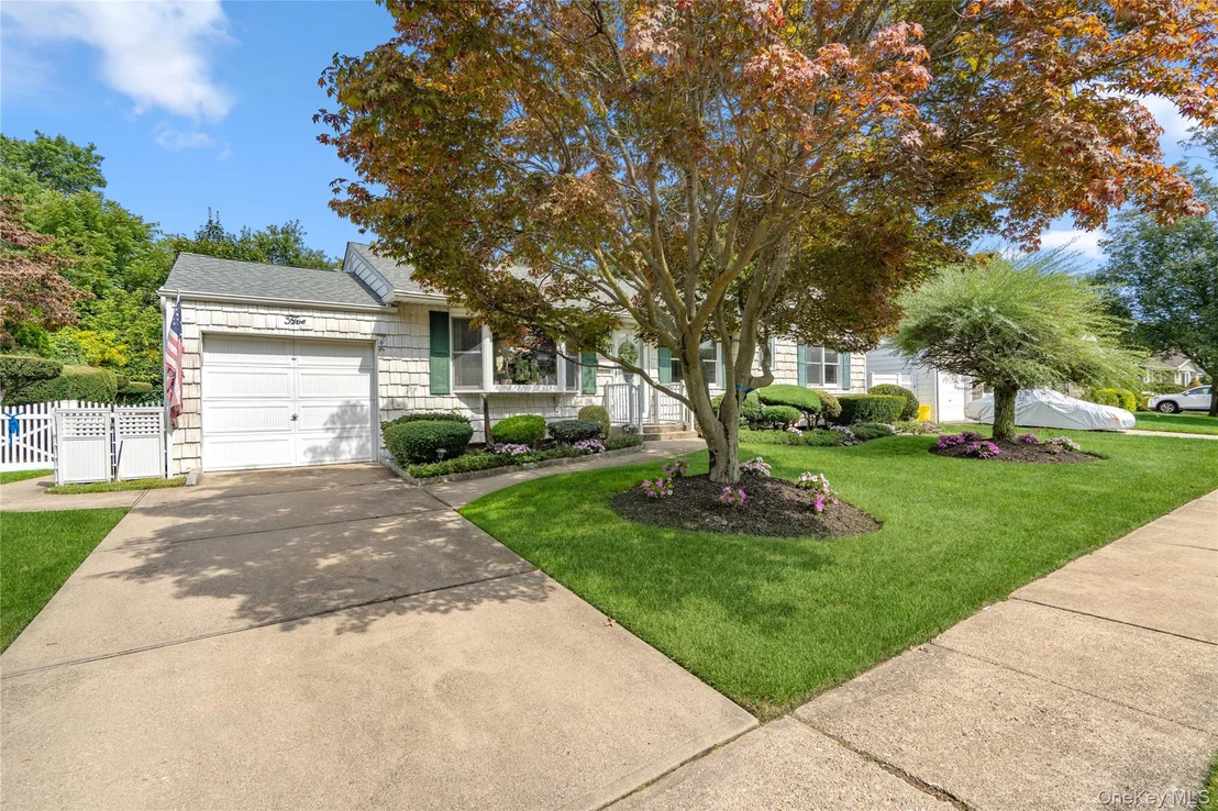 Photo of 5 Shubert Lane