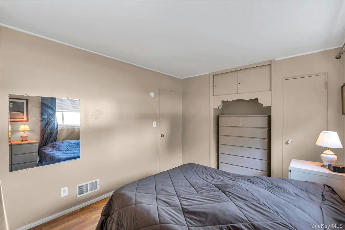 Photo of 28 Lillian Lane
