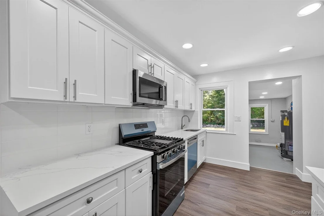 Photo of 28 Red Brook Road