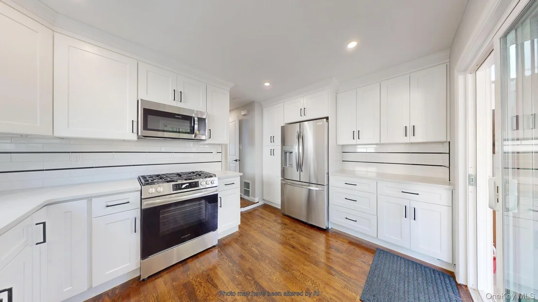 Photo of 8 Thayer Place