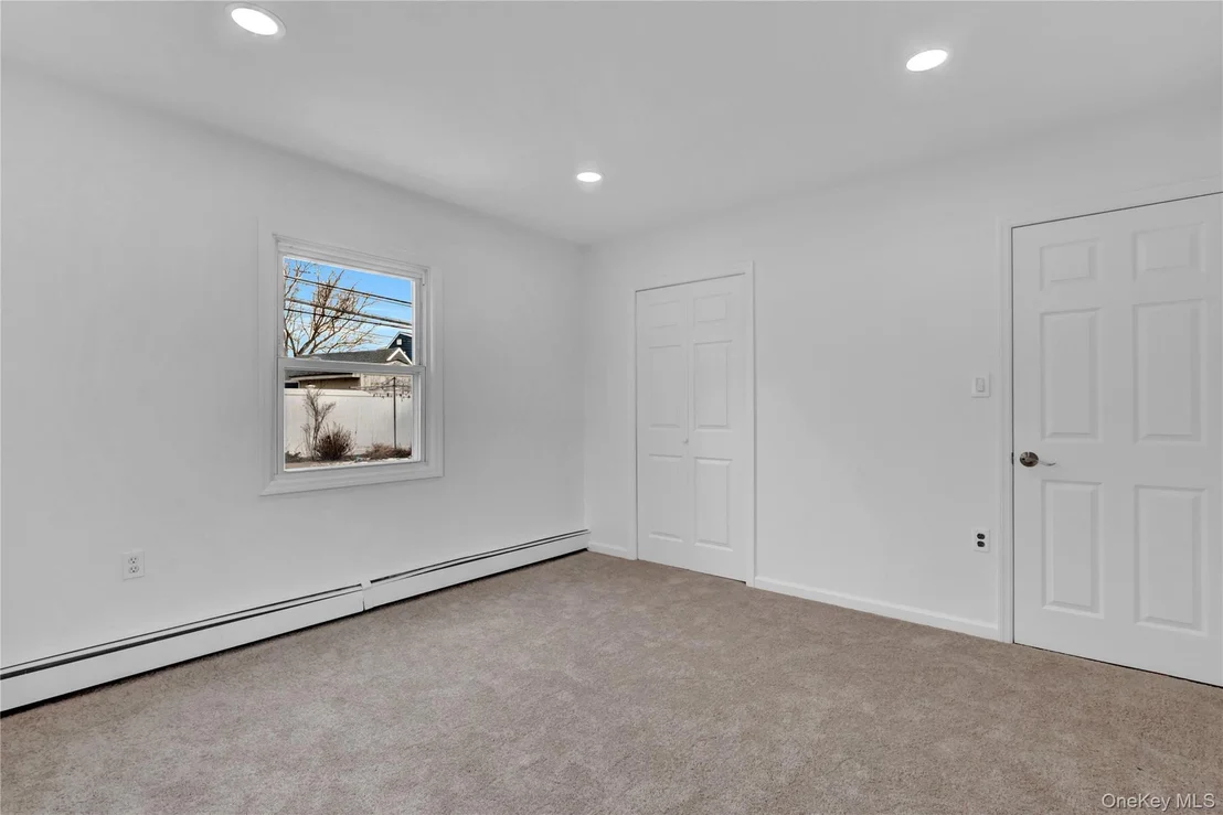 Photo of 31 Bluespruce Road