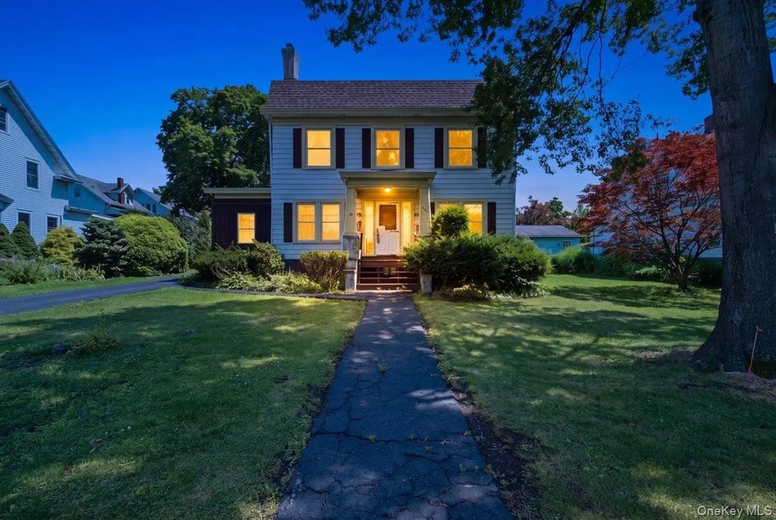 Photo of 166 Spring Street
