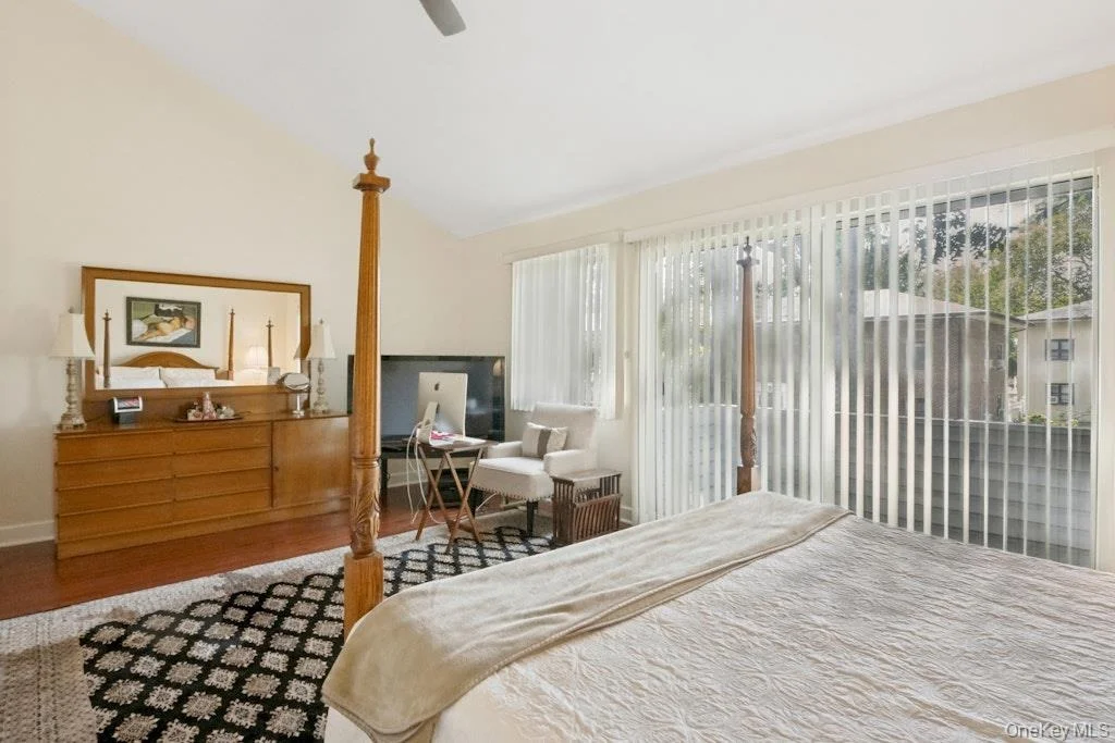 Photo of 8 Waterside Close