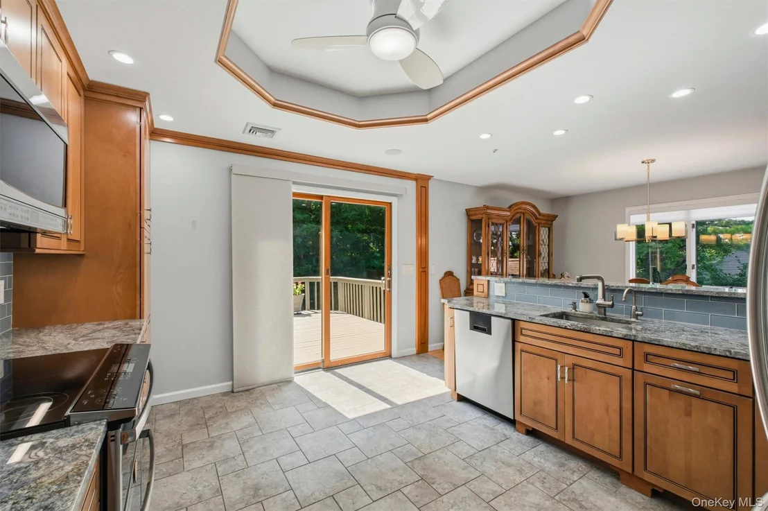 Photo of 259 Peaceable Hill Road