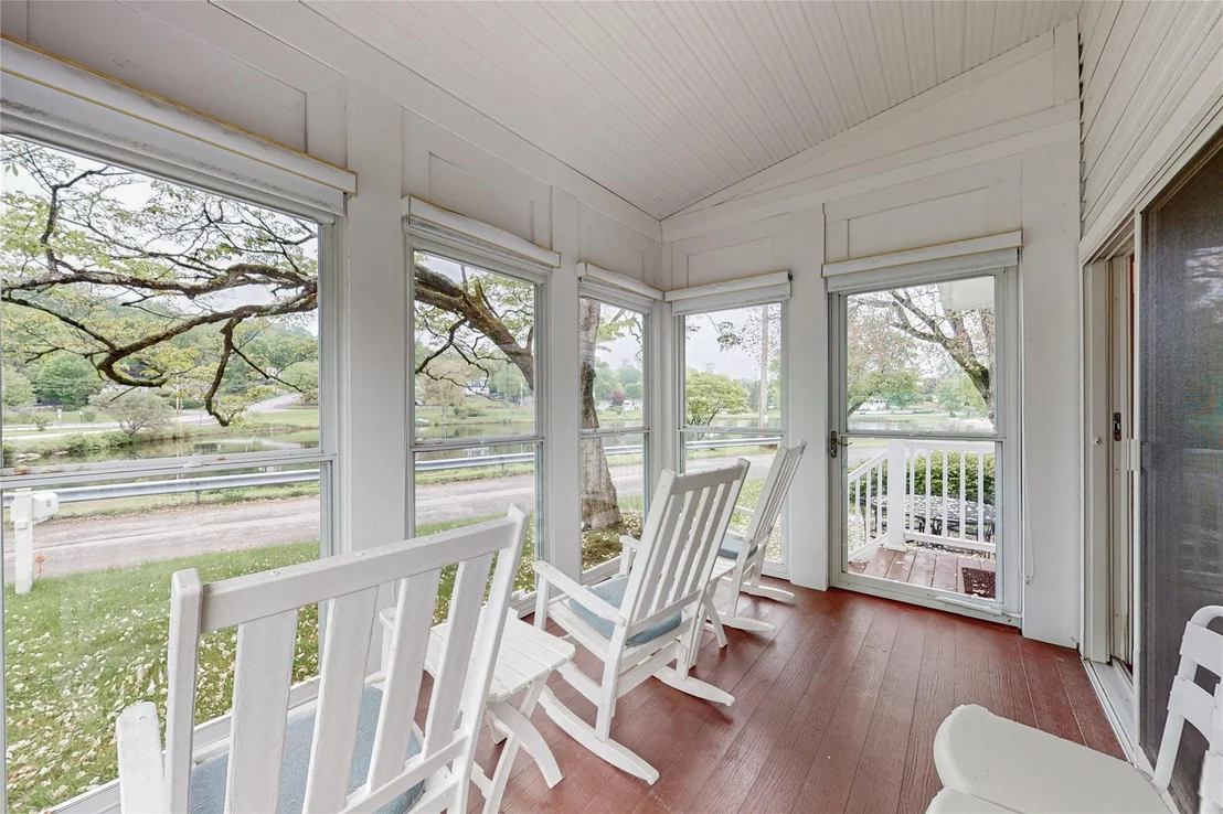 Photo of 47 Champlain Drive