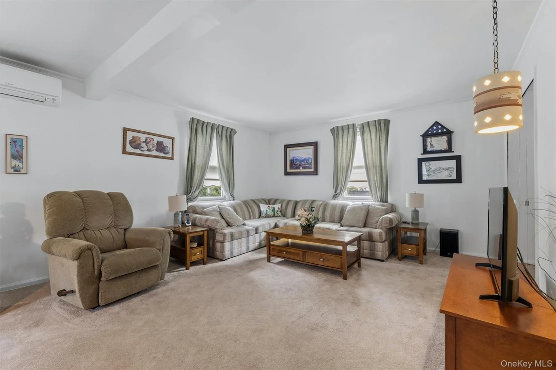 Photo of 223 Croydon Road
