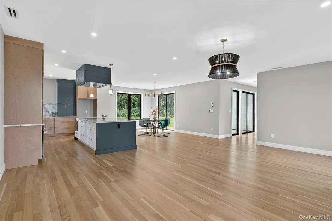 Photo of 14 Warwick Isle Boulevard