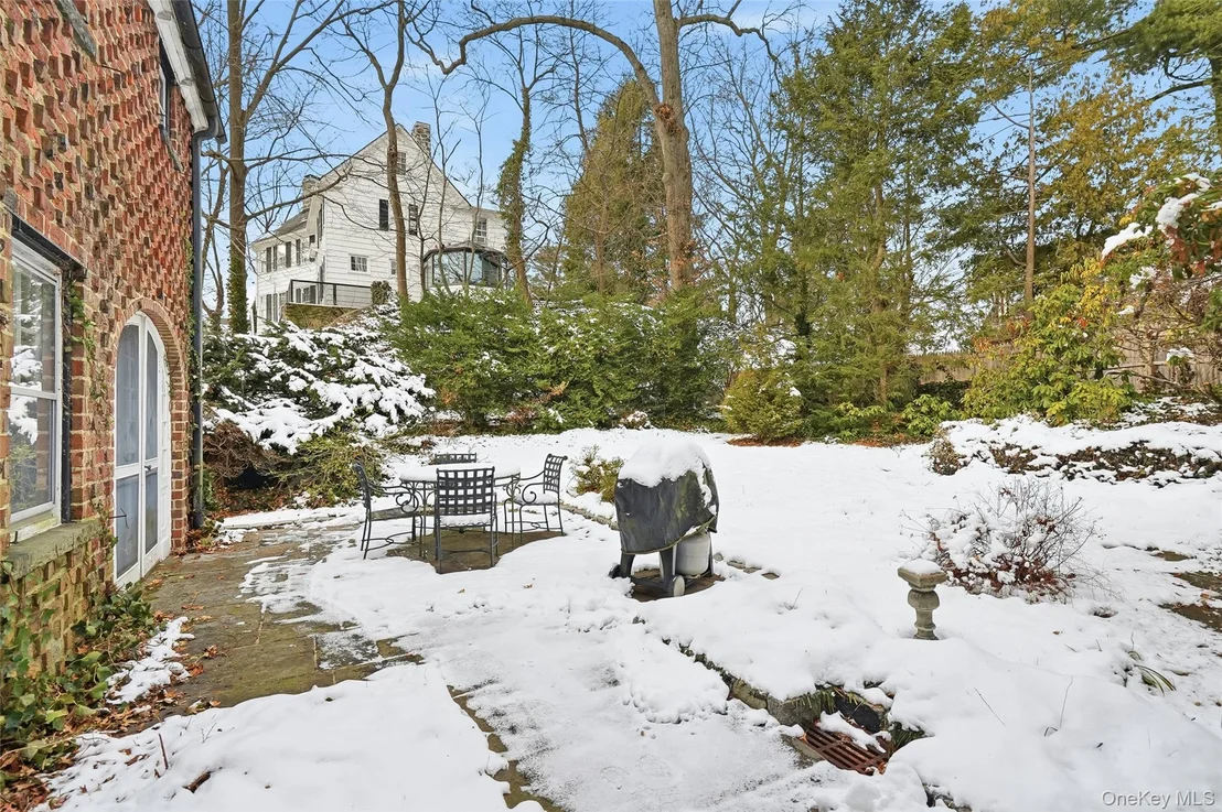 Photo of 25 Seneca Street