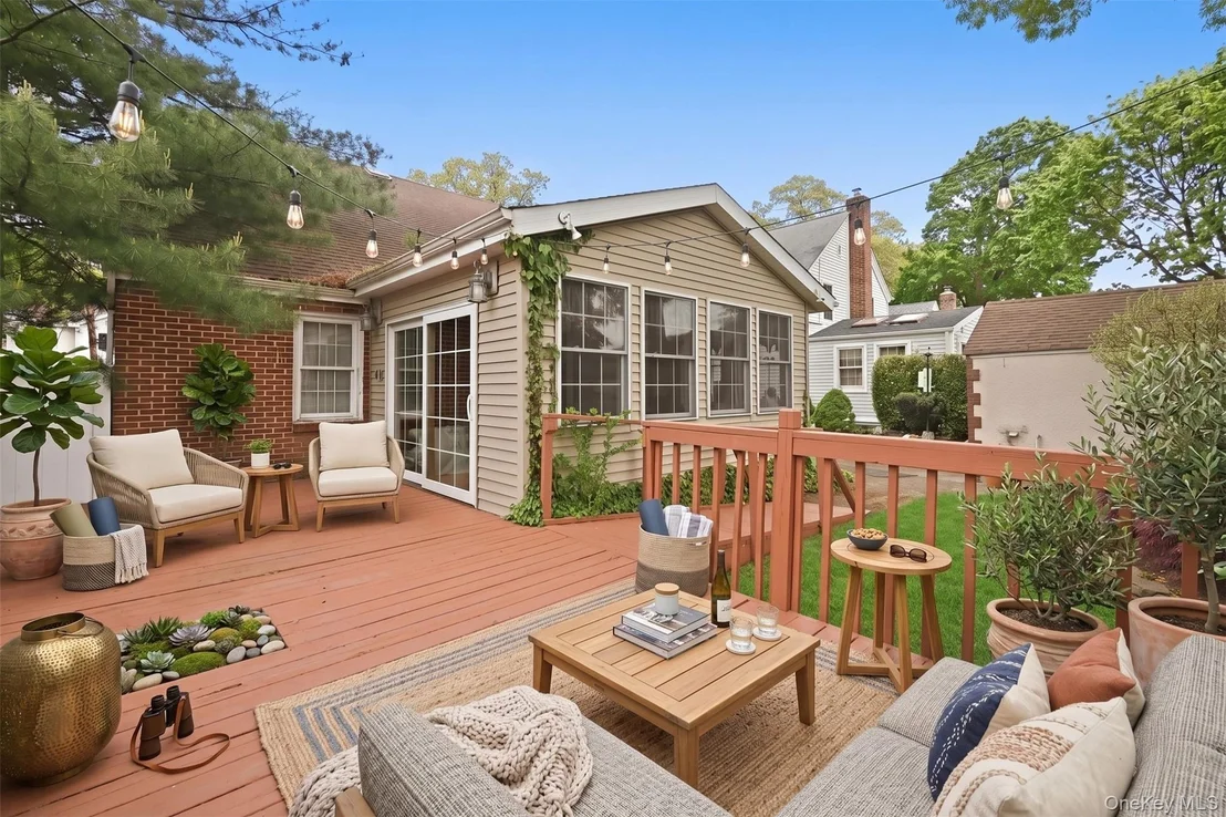 Photo of 333 Jackson Avenue