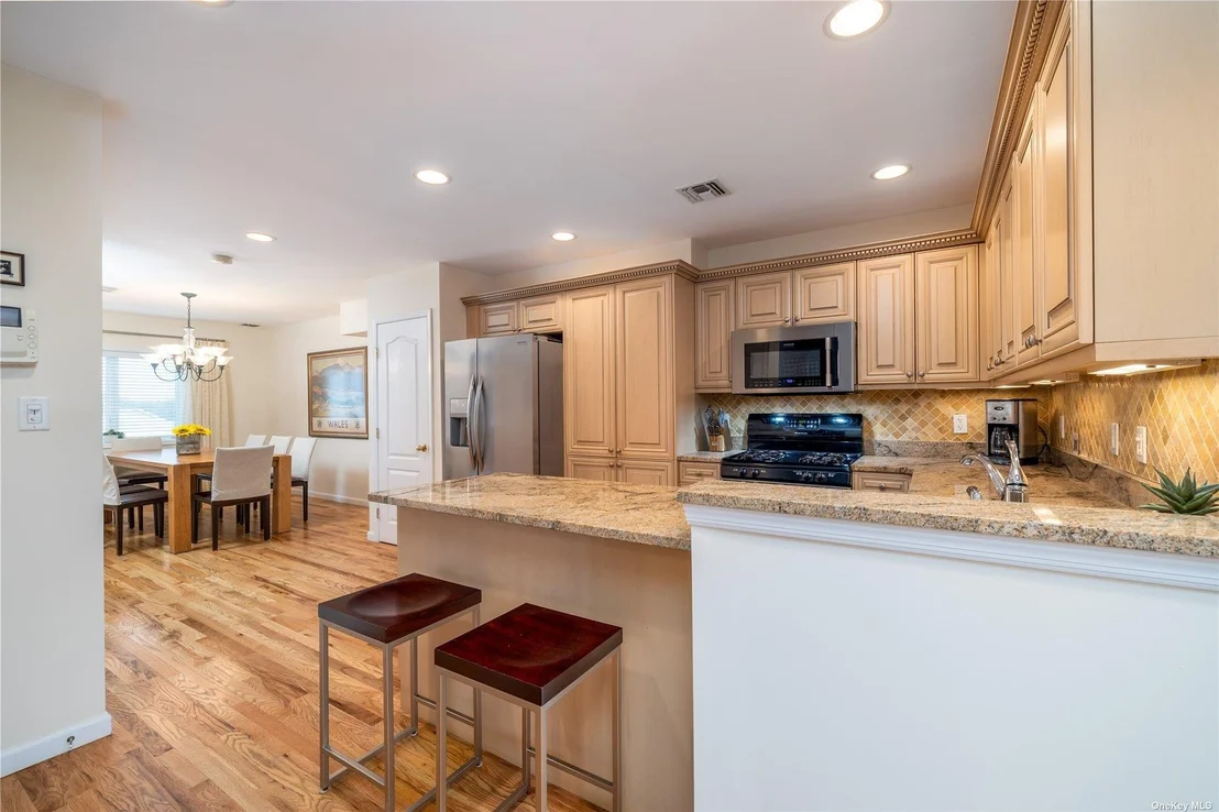 Photo of Unit UPPER at 159 Monroe Boulevard