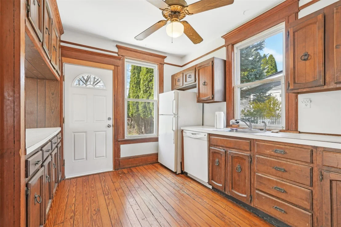 Photo of 18 Edward Street