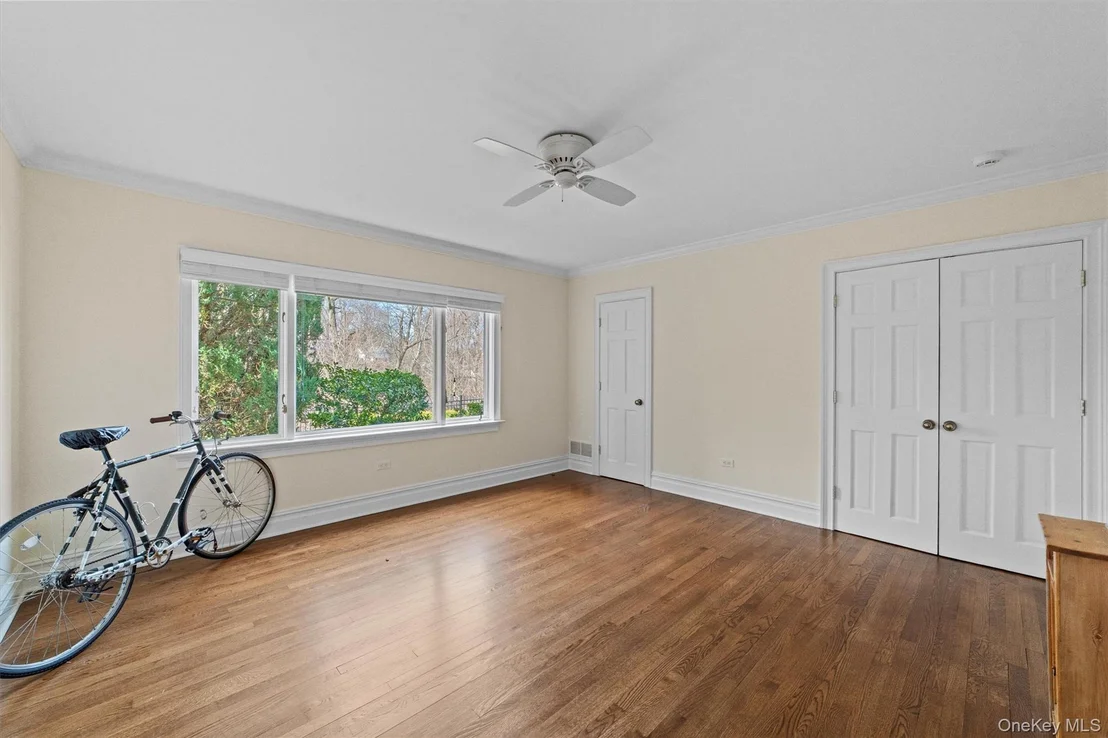 Photo of 52 Oakledge Road
