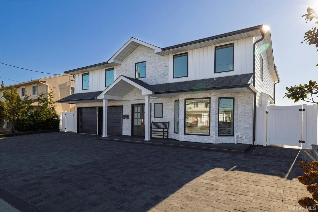 Photo of 4011 Greentree Drive