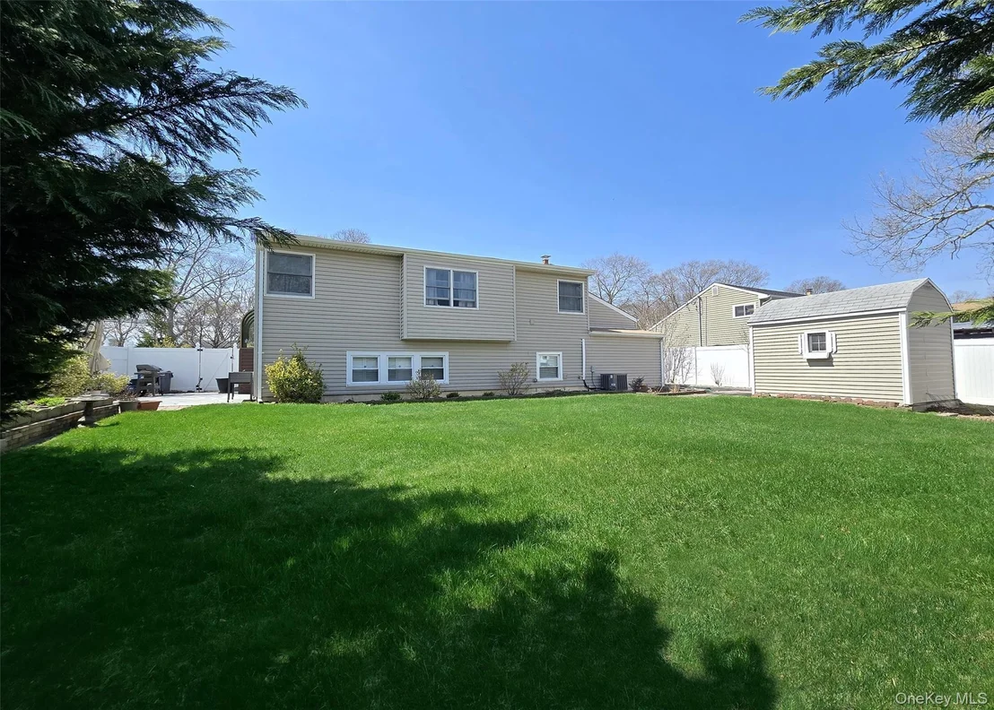 Photo of 261 Phyllis Drive