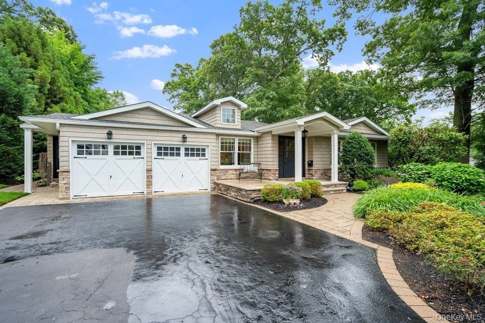 Photo of 6 Colonial Gate