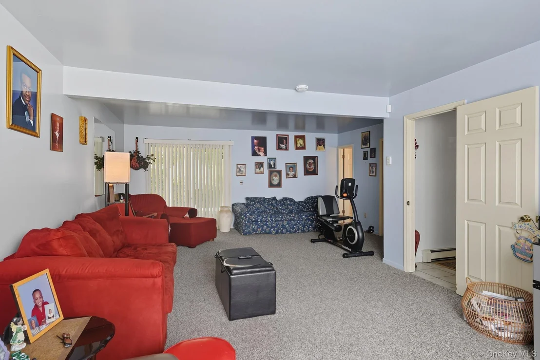 Photo of 19 Hawk Lane