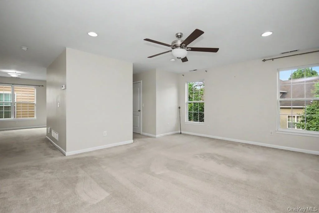 Photo of 427 Vassar Place