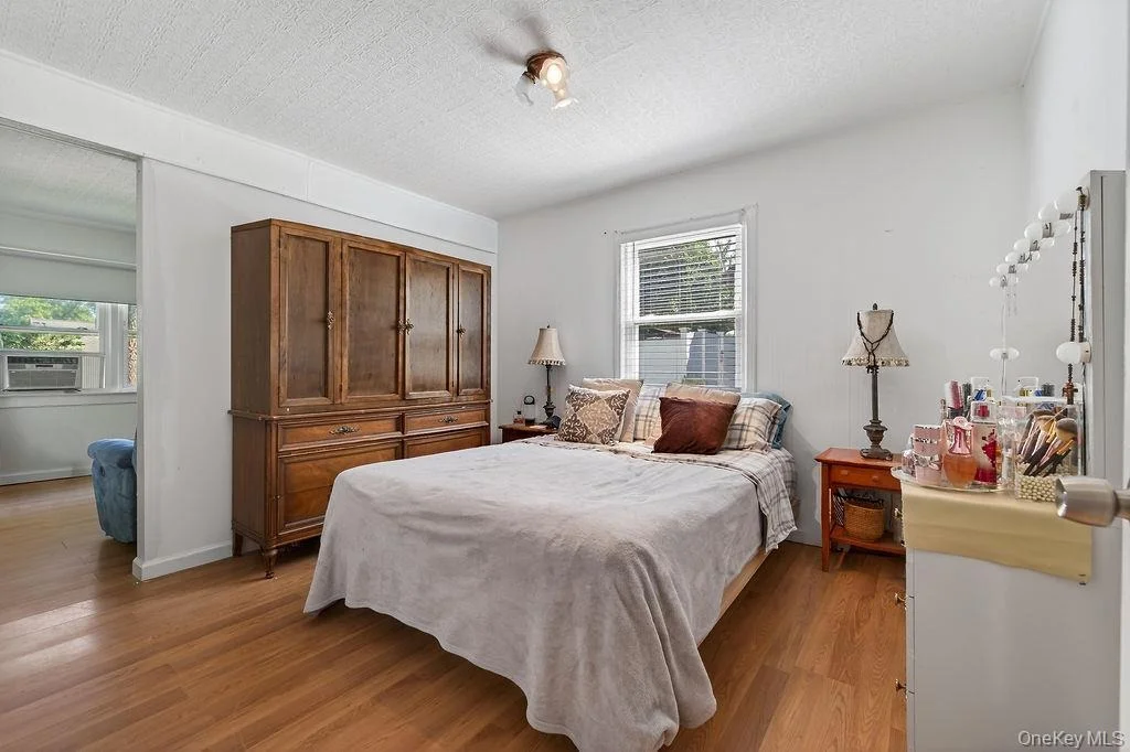 Photo of 27 Tomahawk Drive
