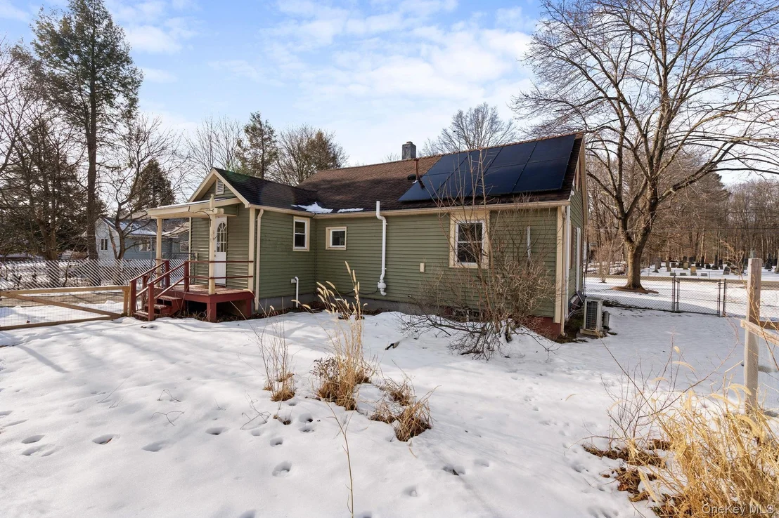 Photo of 476 Coldenham Road