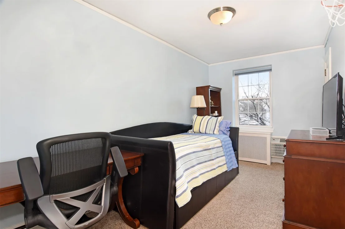 Photo of Unit 2C at 2 Alden Place