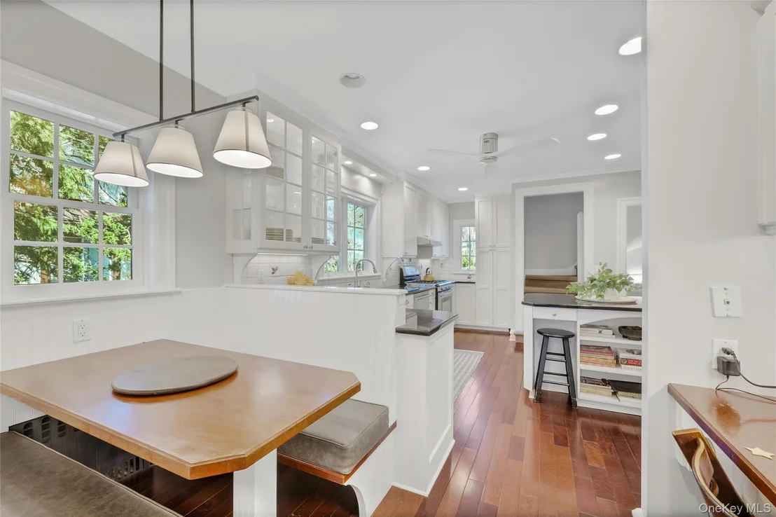 Photo of 5 Witherbee Avenue