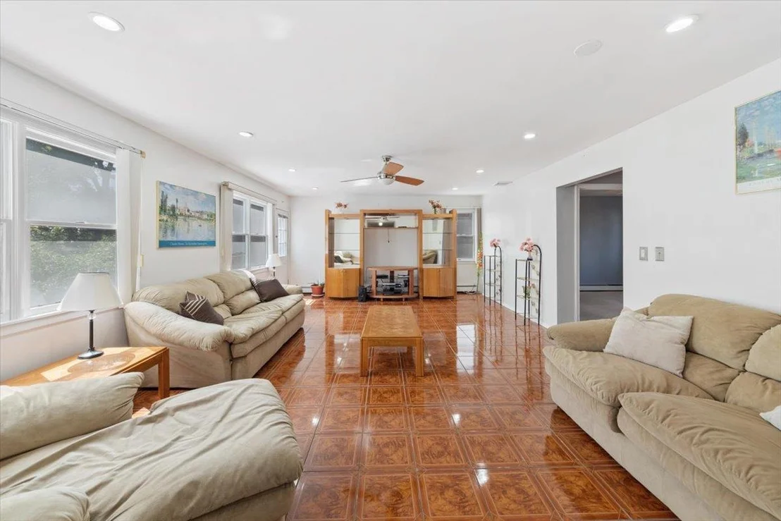 Photo of 51 Westwind Road