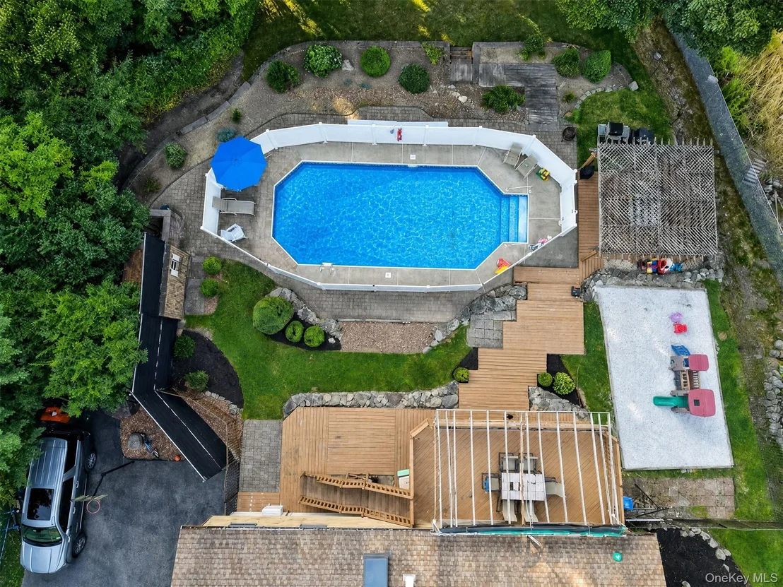 Photo of 15 Arlington Drive